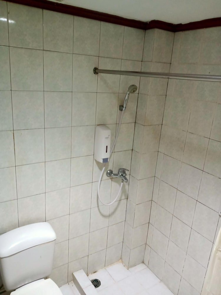 Puri Jaya Hotel (ex NIDA Rooms Cempaka Senen Market) 22/41