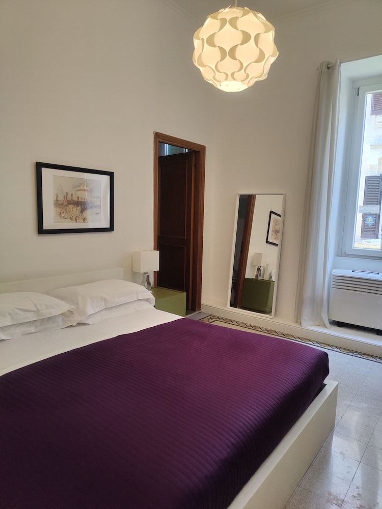 Junior Suite, Studio