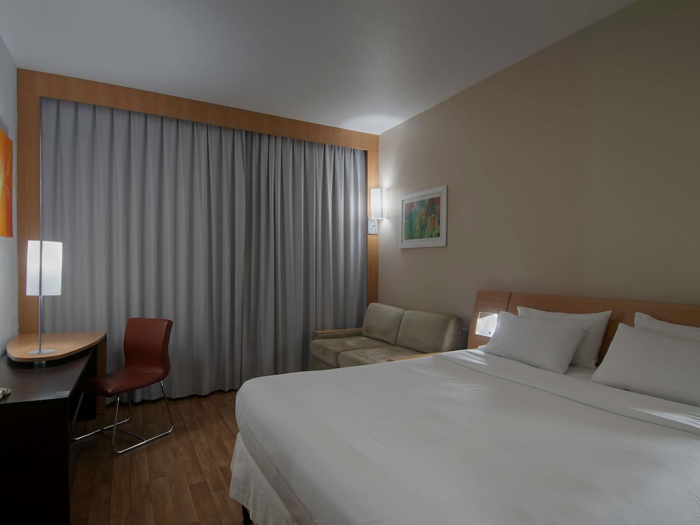 غرفة قياسية بسرير مزدوج، Novotel Porto Alegre Tres Figueiras 3/3