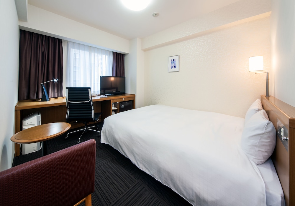 Room, Single, Semi Double Bed