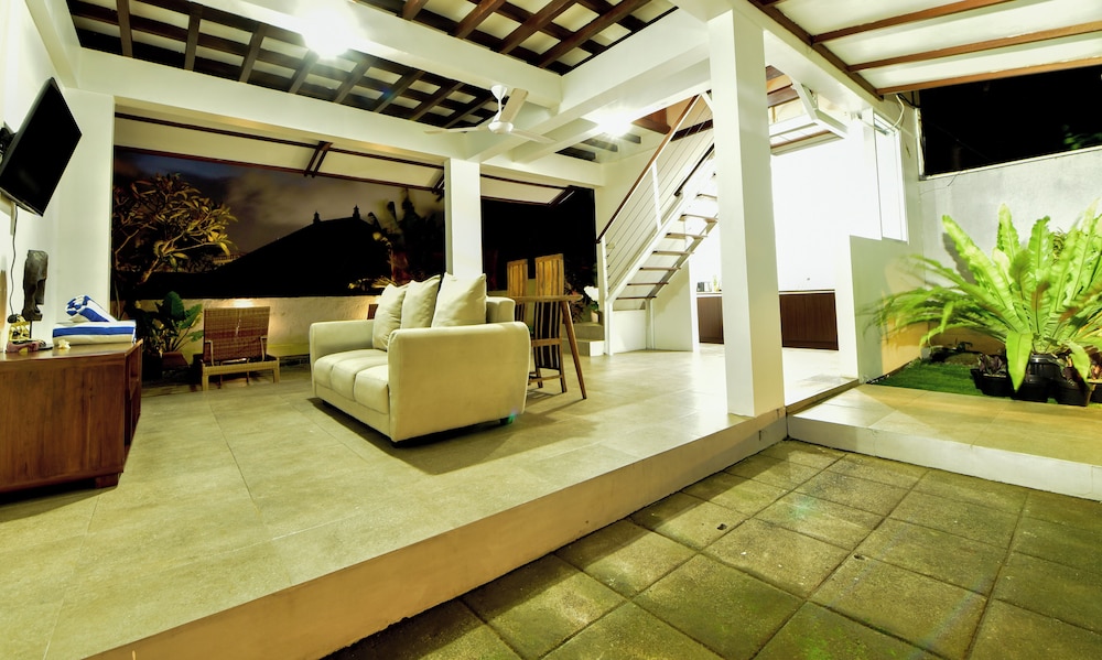 The Lumbung Wood Villa 7/39