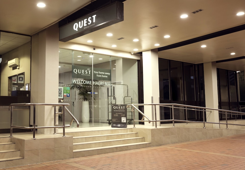 QUEST ROTORUA CENTRAL 27/50