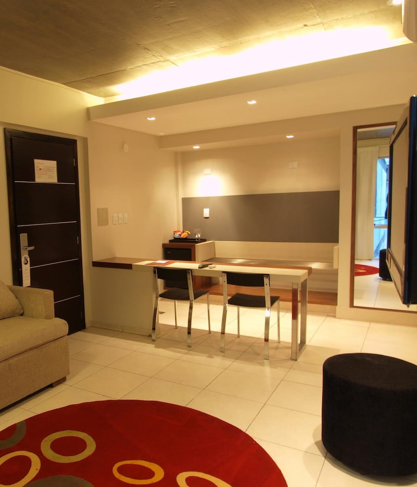 Amerian Tucuman Apart And Suites 9/44