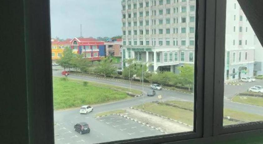 VIVA HOTEL SRI AMAN 29/30