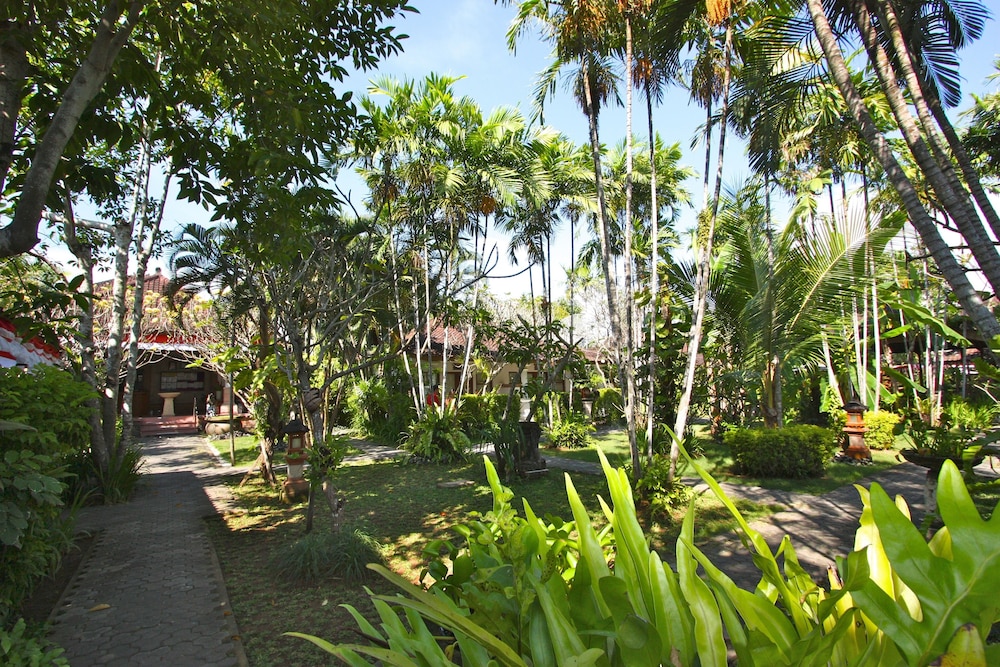 BUMI AYU BUNGALOWS 50/66