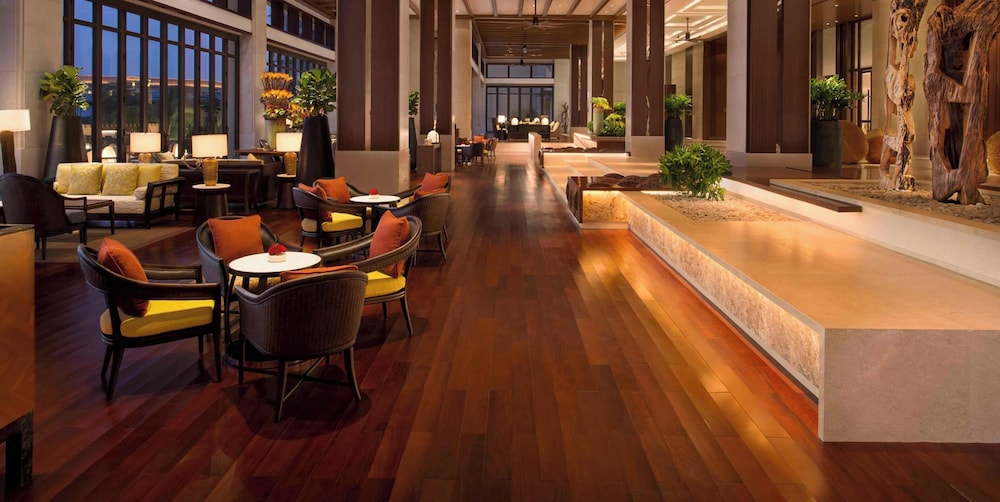 Shangri-La Sanya 30/48