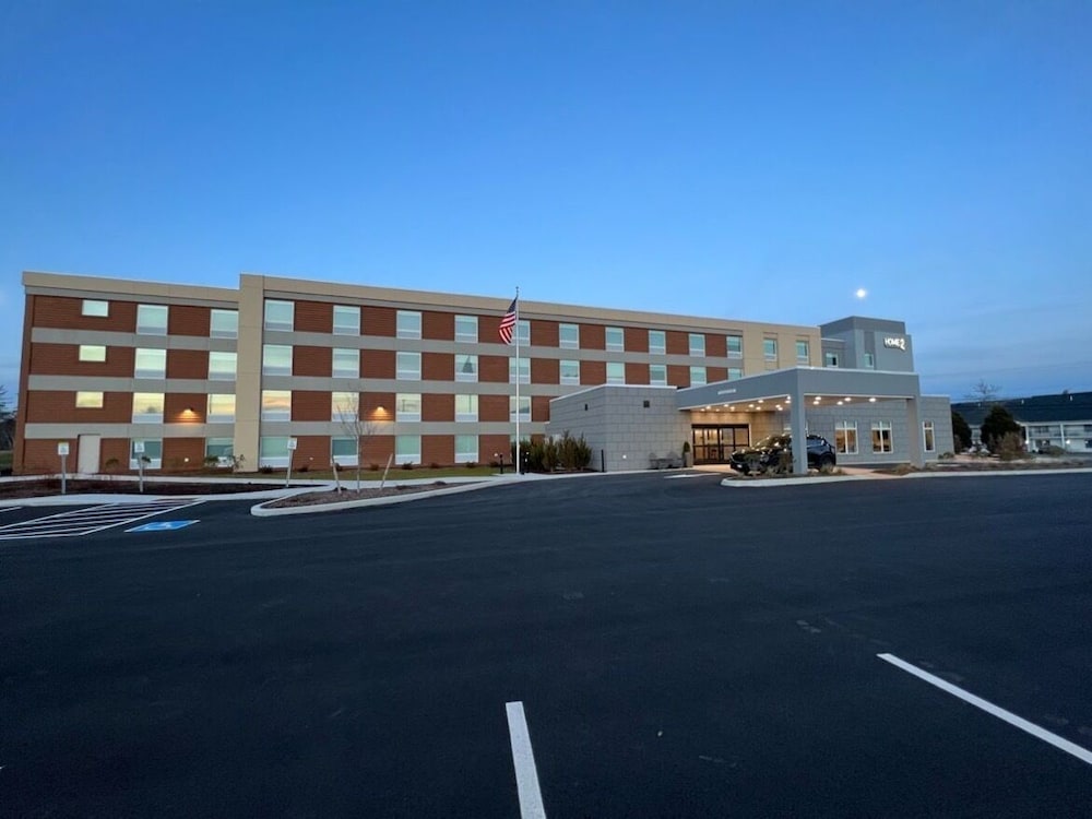 Home2 Suites Bangor, ME