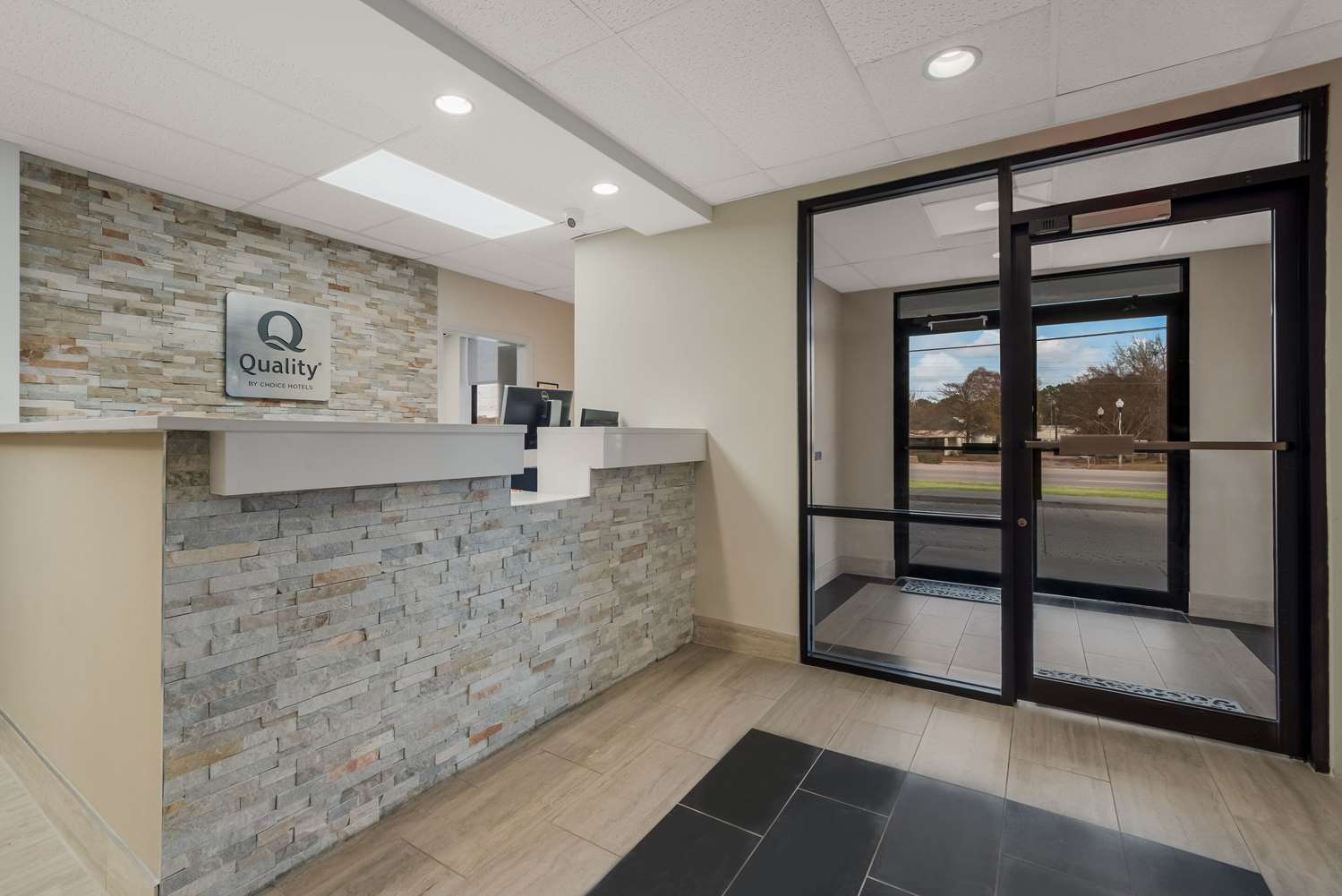Quality Inn and Suites Aiken, SC 5/30