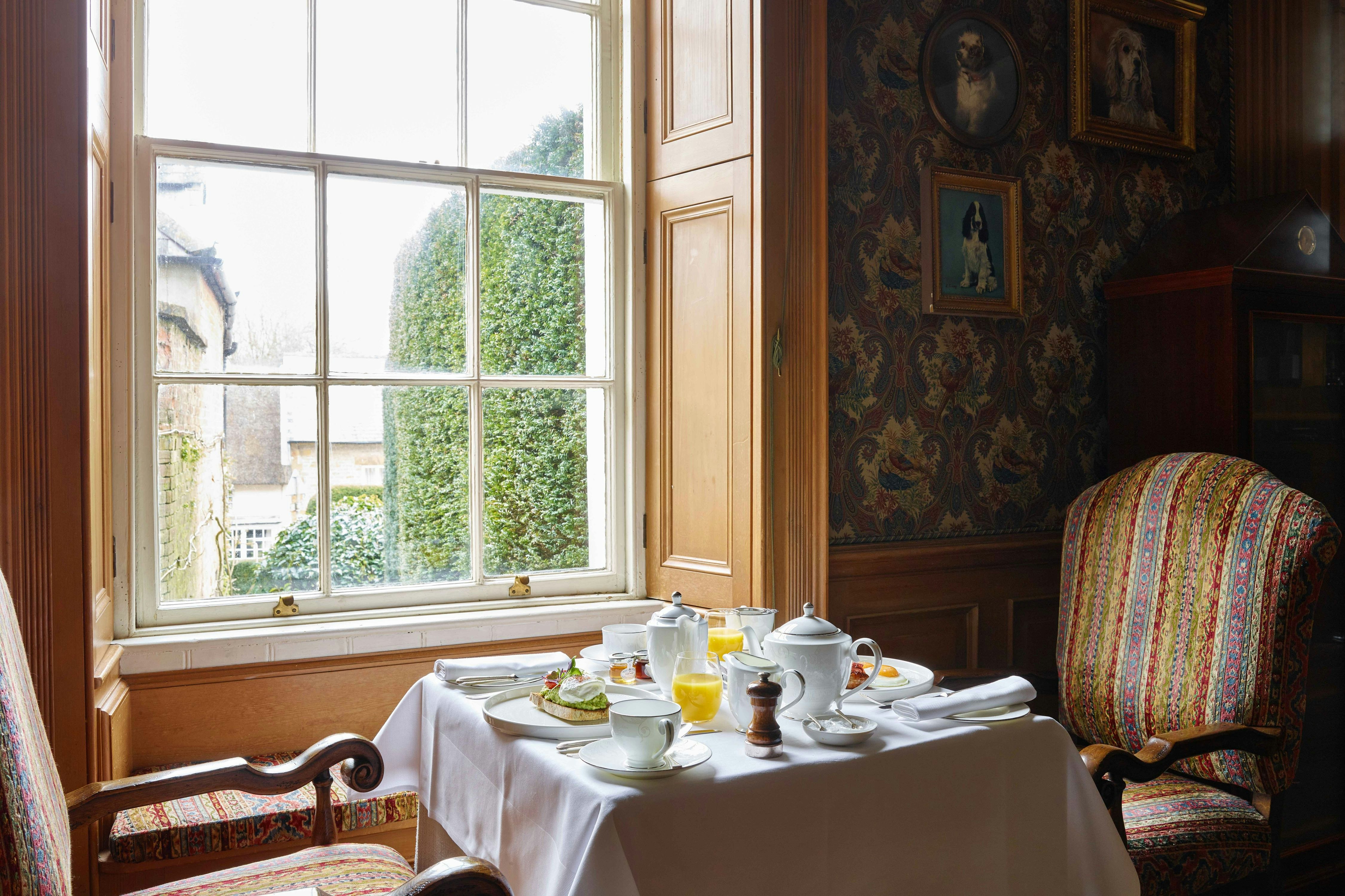 Summer Lodge Country House Hotel 17/36