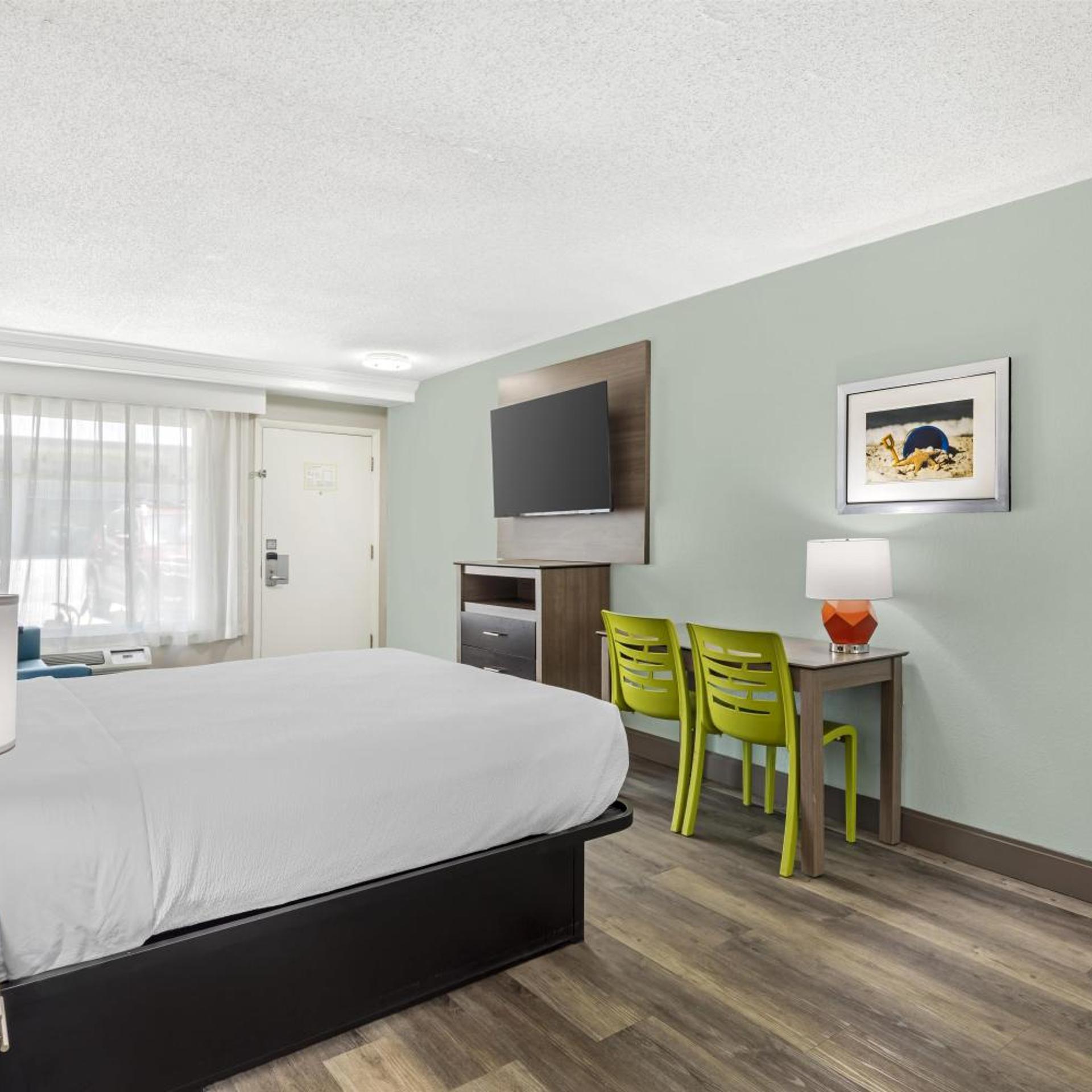 Suite, 2 Queen Beds, Pet Friendly