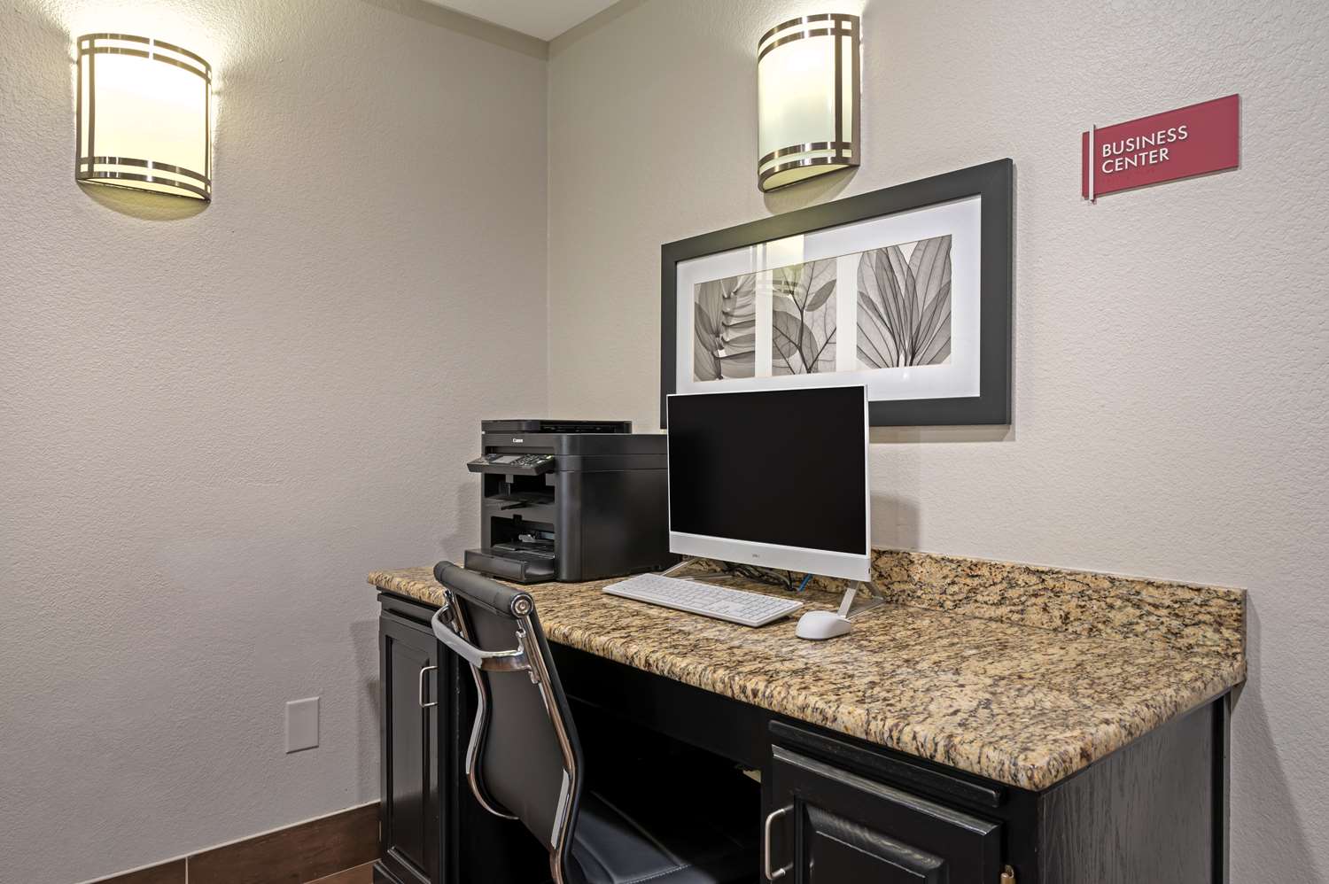 Best Western Plus Greenwood/Indy South Inn 30/33