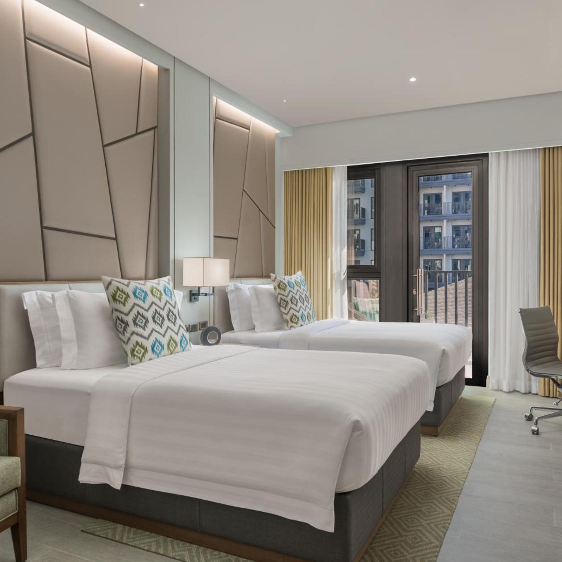 Deluxe, Double or Twin Bed, Pool View