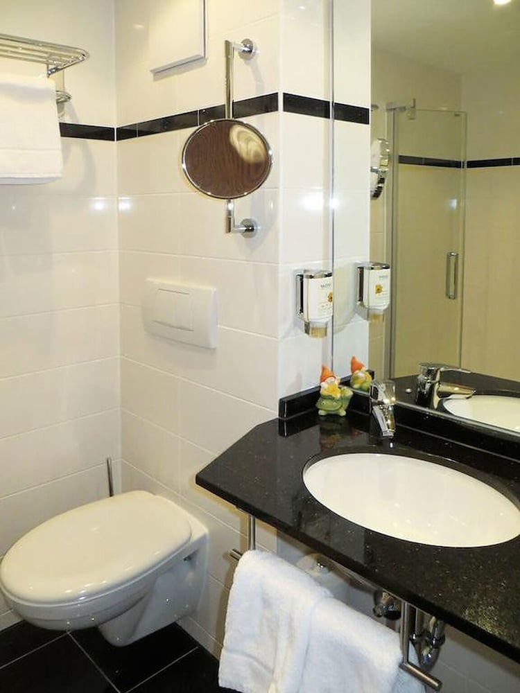 UNO Hotel Posthof Saarlouis 38/42
