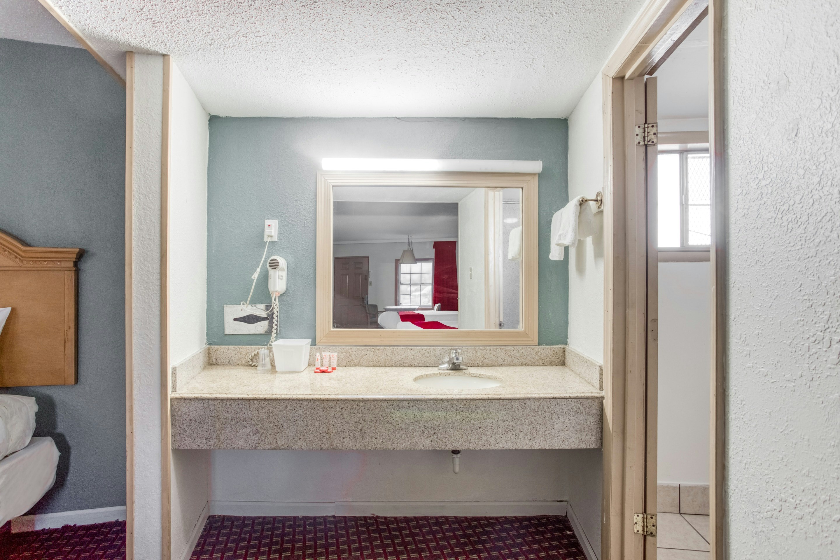 OYO Hotel Bald Knob near Searcy AR 66/71