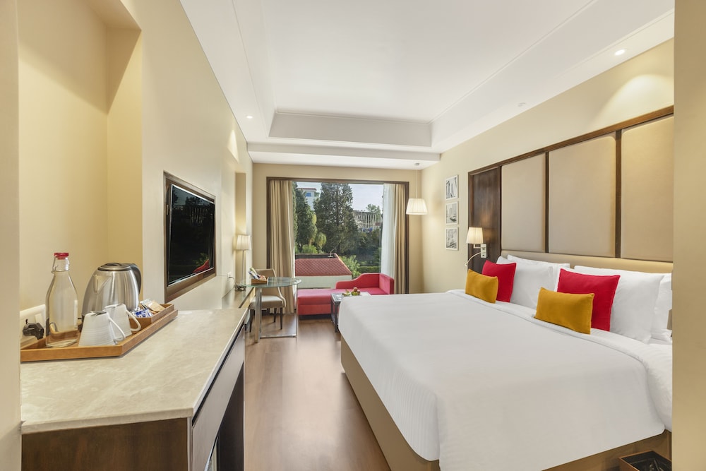 The Vaishno Devi Sarovar Portico Katra 36/66