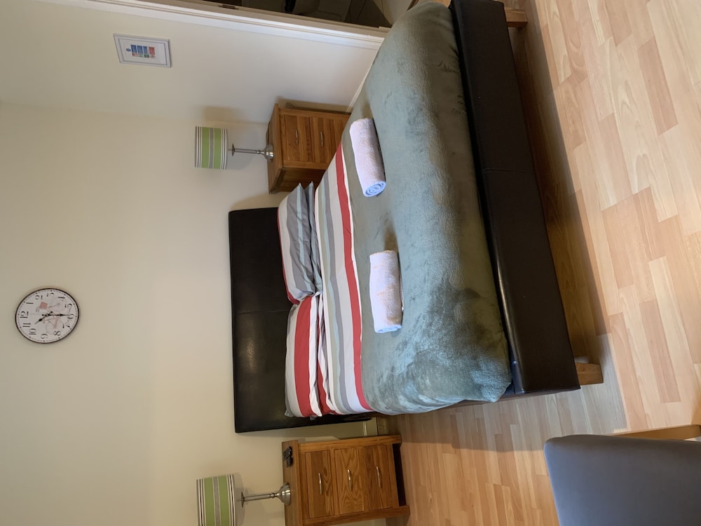 1 Loch Ness Hostel 12/45