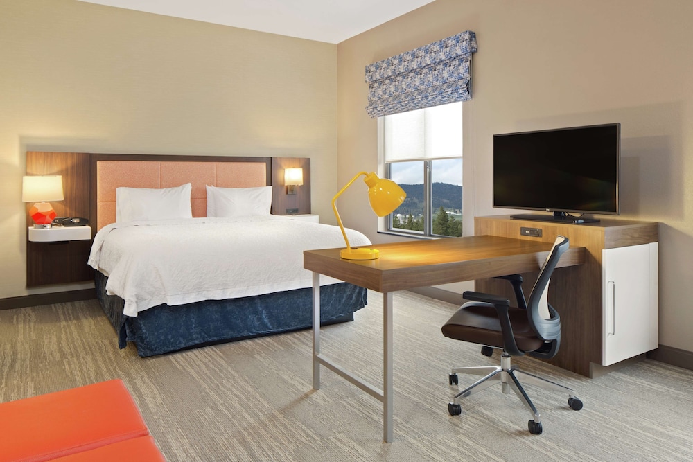 Hampton Inn & Suites Spokane Valley 50/52