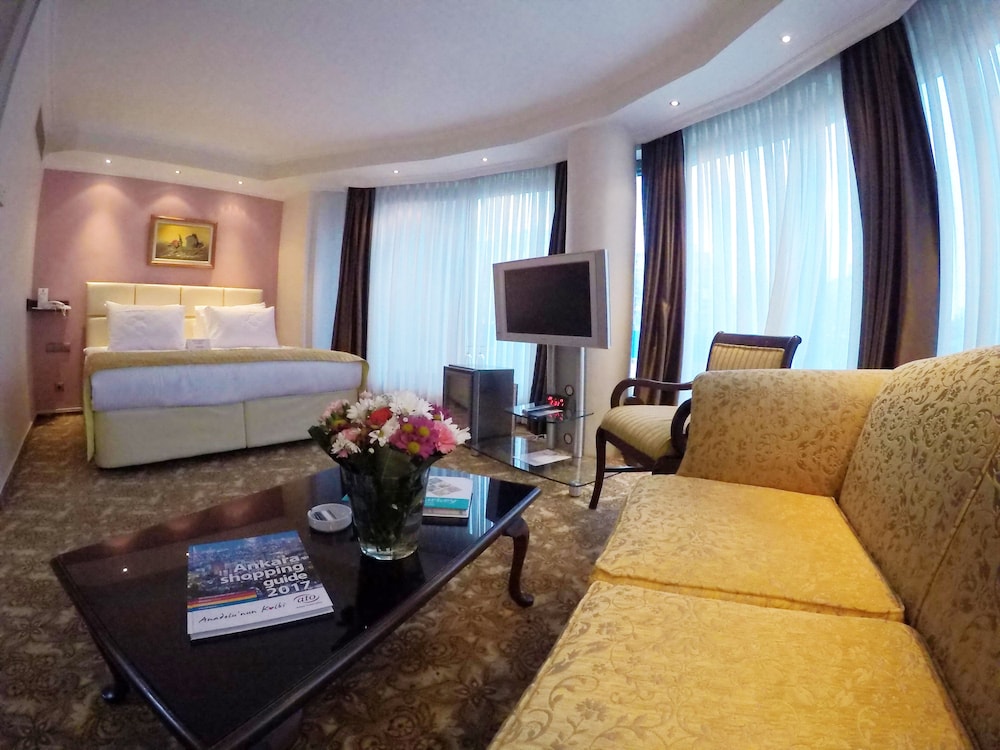 Hotel 2000 Kavaklidere 24/36