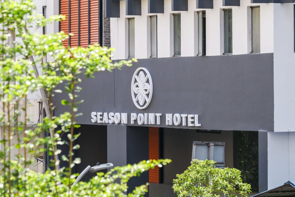 Season Point Hotel 2/26