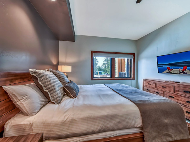 2 BEDROOMS, RESIDENCE