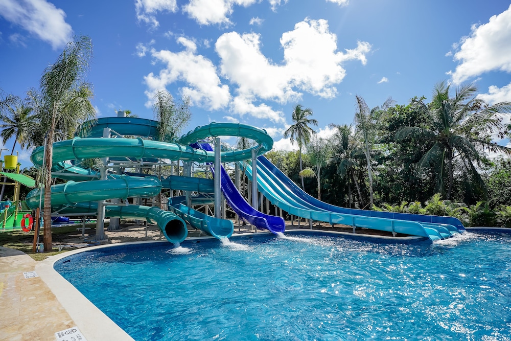Secrets Royal Beach Punta Cana - Adults Only 33/50