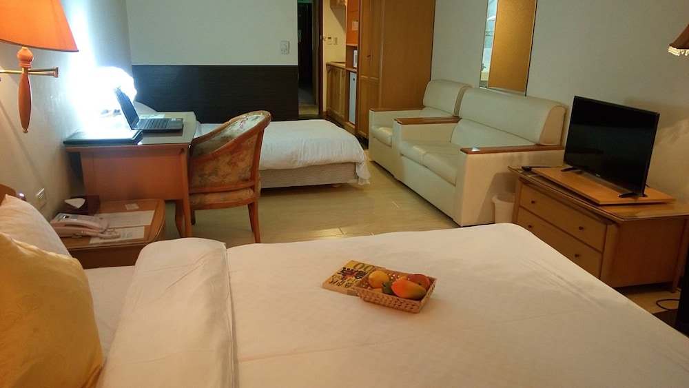 Berkeley Hotels 25/45