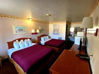 Western Inn 11/25