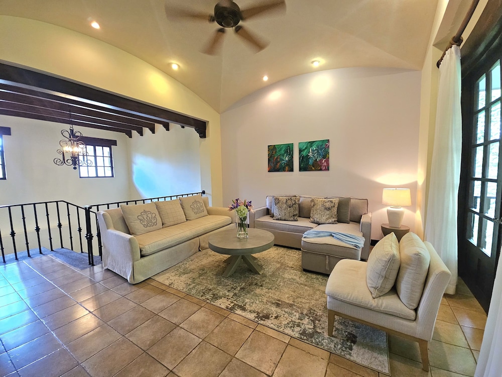 Hacienda Pinilla Vacation Rentals 62/84