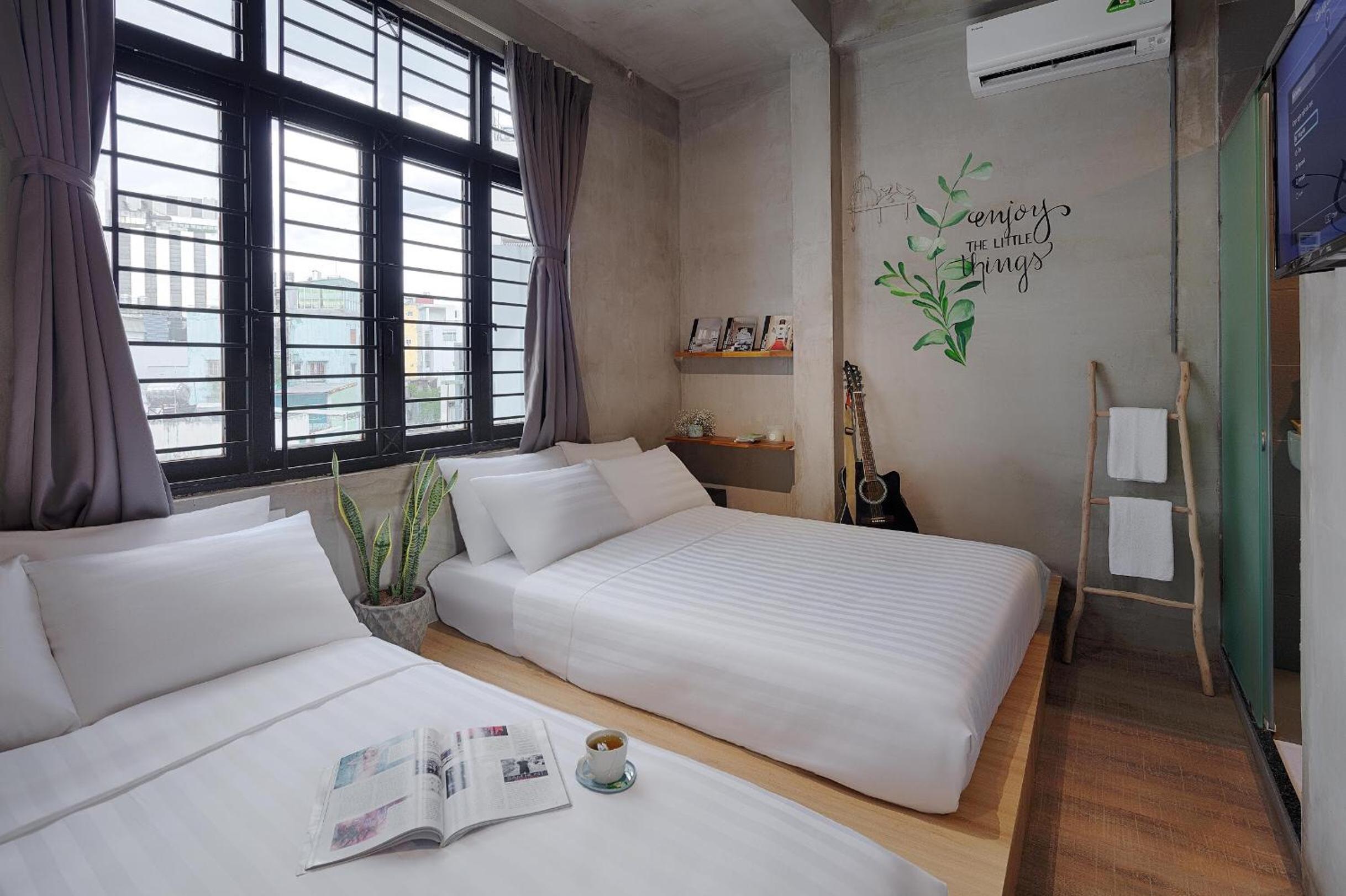 9 Hostel And Bar 16/63