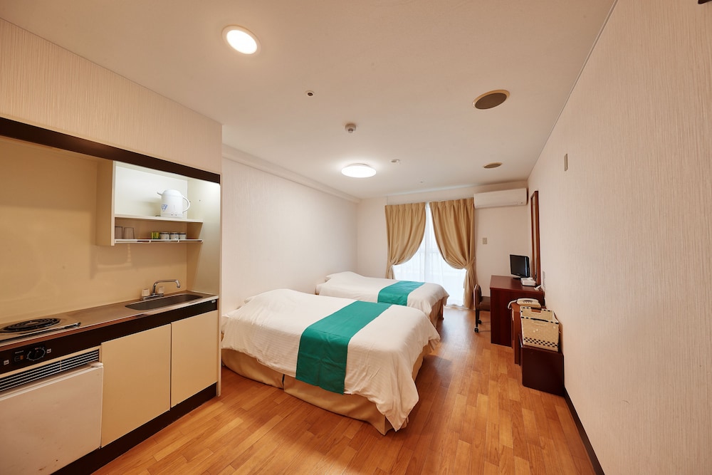 Twin-Line Hotel Yanbaru Okinawa Japan 16/57