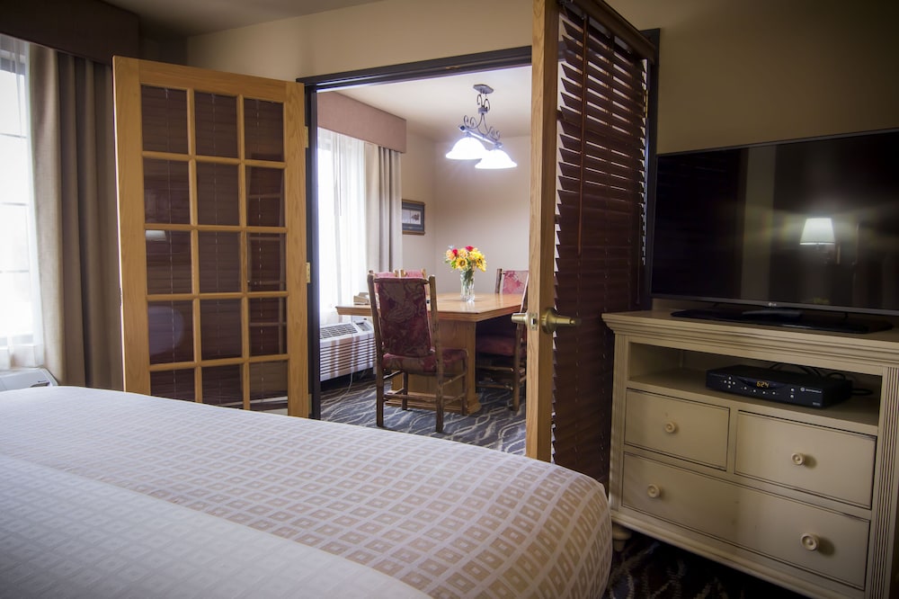 Bitterroot River Inn & Conference Center 24/56