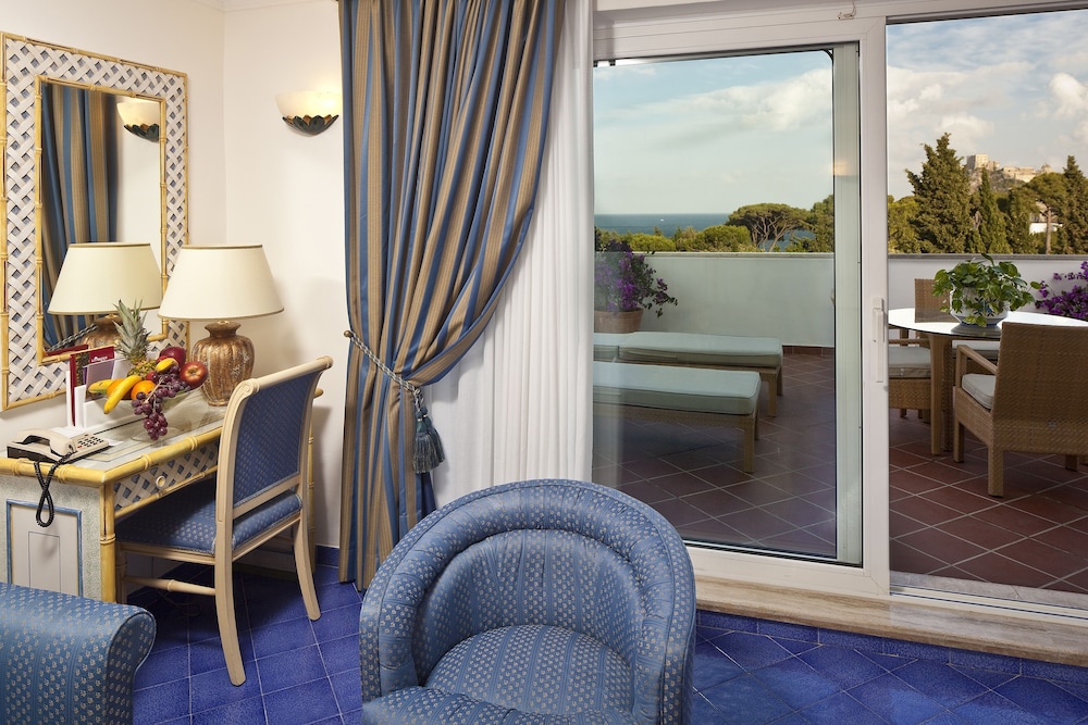 GRAND HOTEL IL MORESCO 52/72