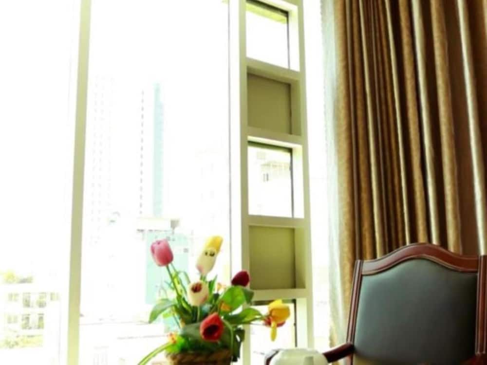 Xuan Hung Hotel 11/55