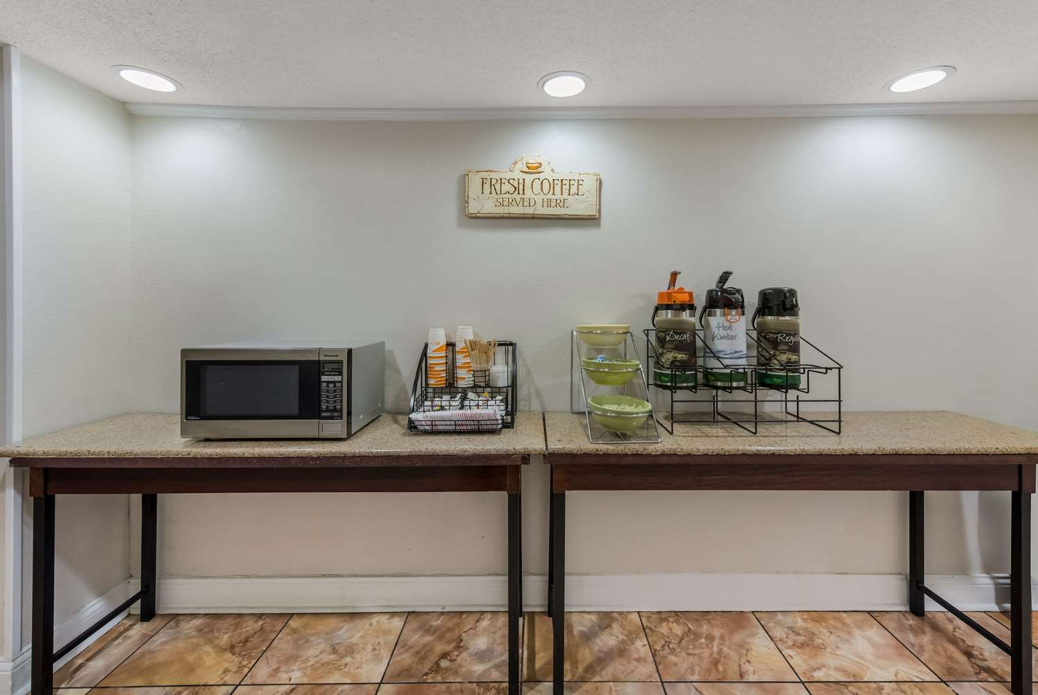 Quality Inn Saint Louis Airport 33/43