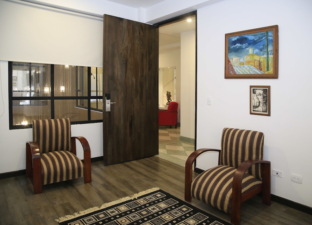 Hotel Museo San Moritz 35/50