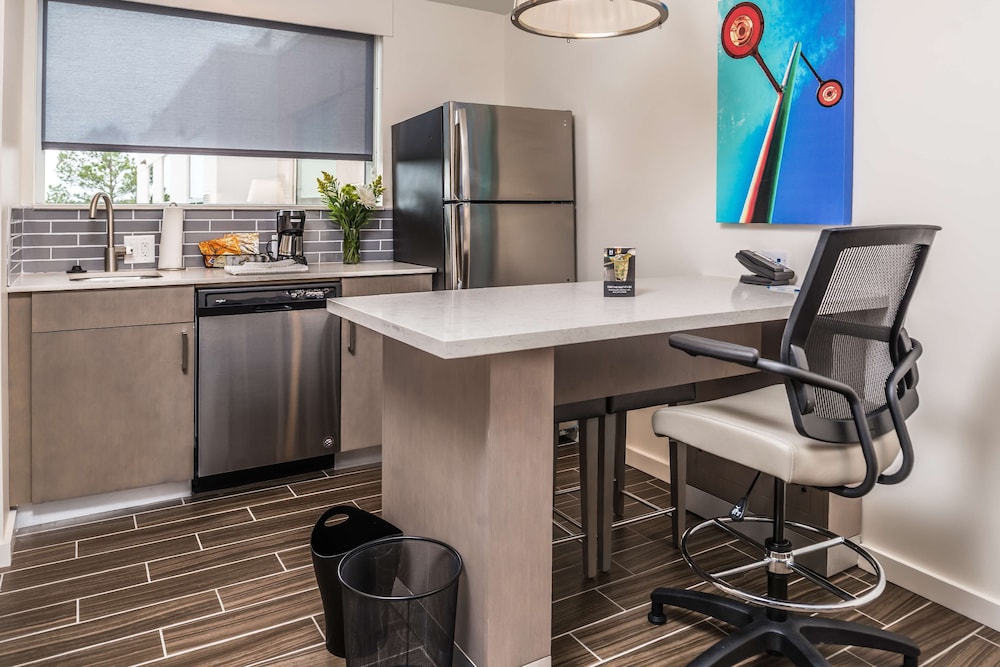 Hyatt House Raleigh/Rdu/Brier Creek 38/42