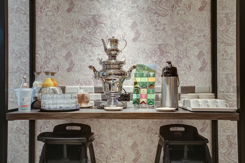 B&B HOTEL Hamburg-Hbf 49/49
