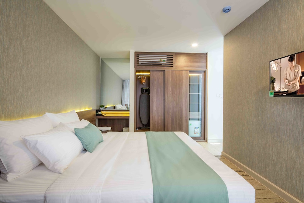 Oceanami Villas And Beach Club 15/67
