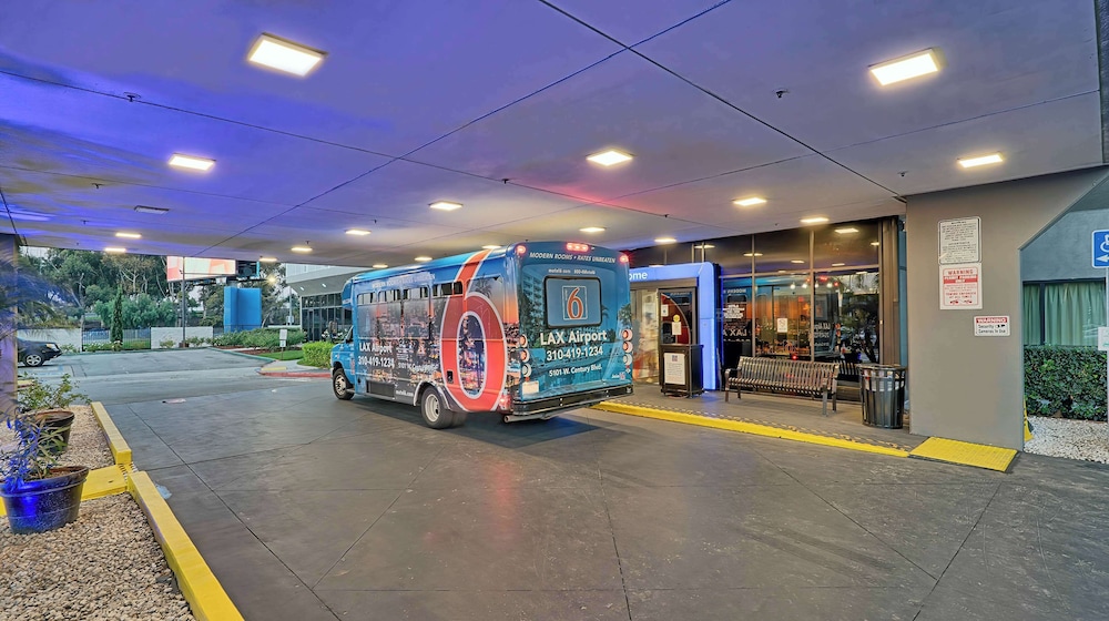 Studio6 Suites Los Angeles, CA - Los Angeles LAX 25/33