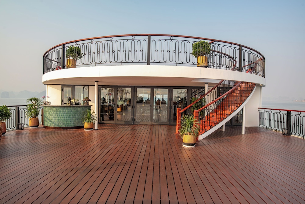Indochine Cruise Lan Ha Bay 5/50