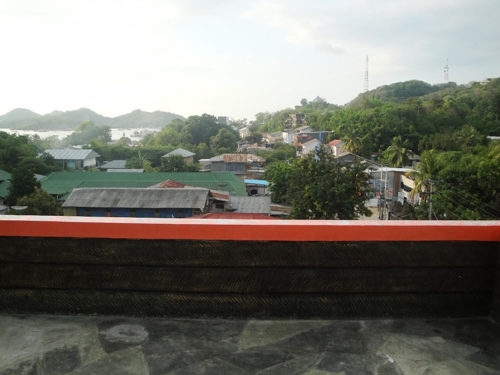 Hotel Pagi 17/18