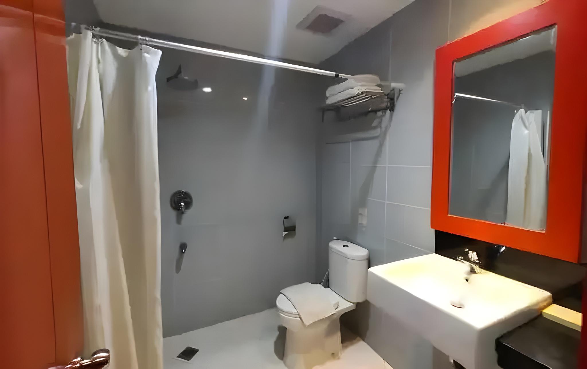 Jelita Bandara Banjarbaru 38/39