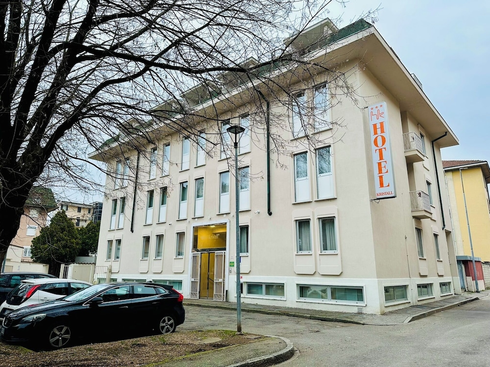 Hotel Kristall 47/49