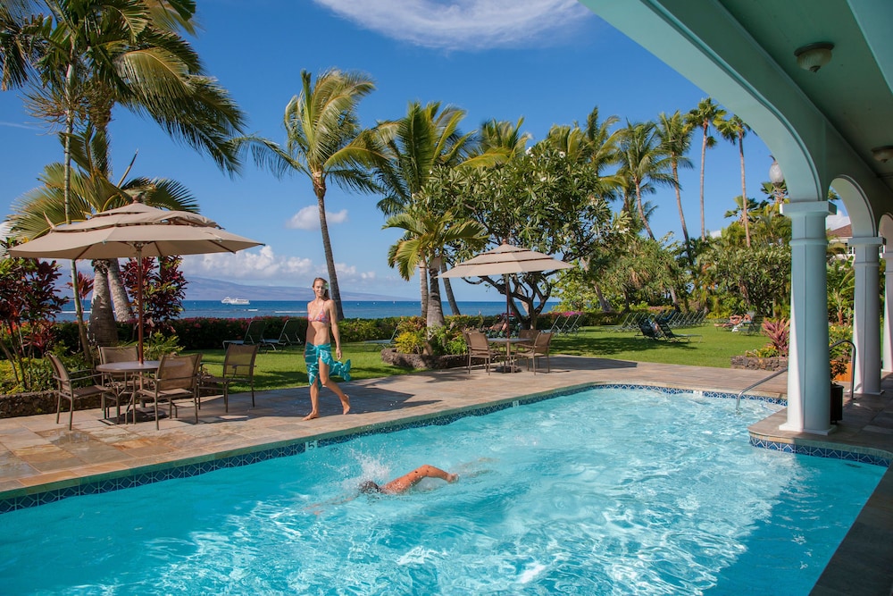Lahaina Shores Beach Resort 47/57