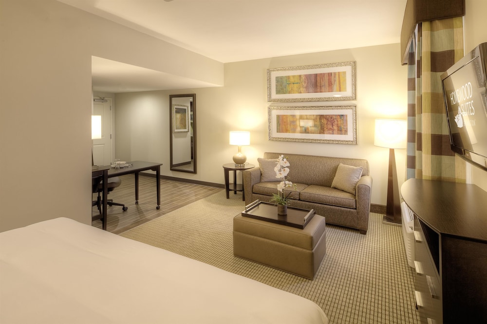 Homewood Suites Victoria 45/81