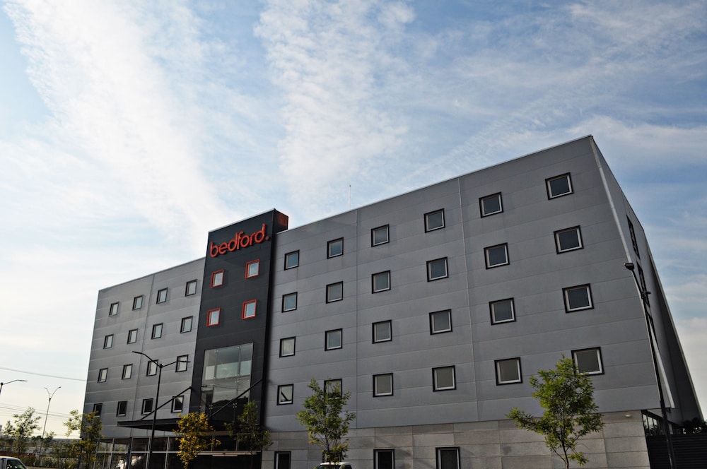 Hotel Bedford 2/50