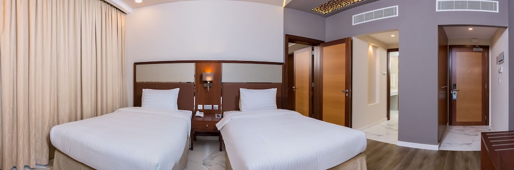 Muscat Gate Hotel 20/45