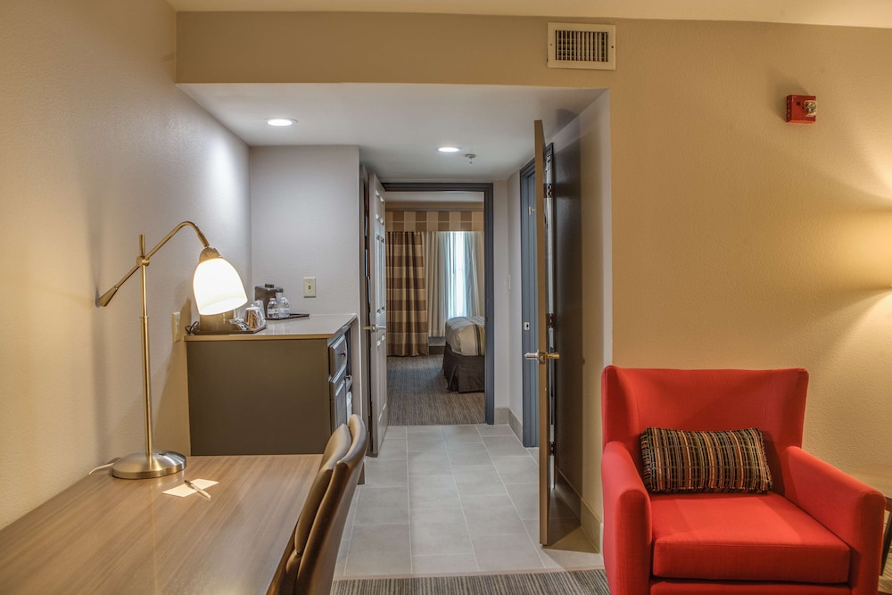 Country Inn & Suites by Radisson Harlingen, TX 47/67