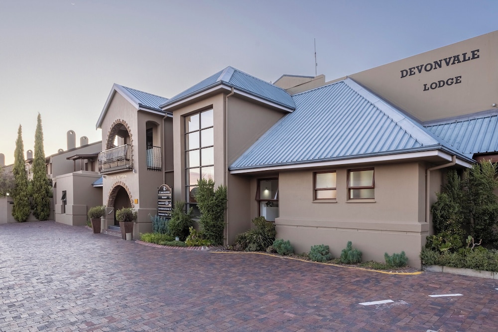 Devonvale Golf and Wine Estate in STELLENBOSCH