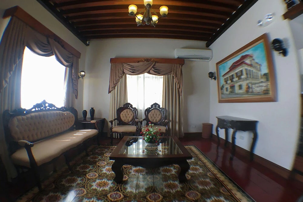 NSCC Hotel Vigan by ZUZU 45/55